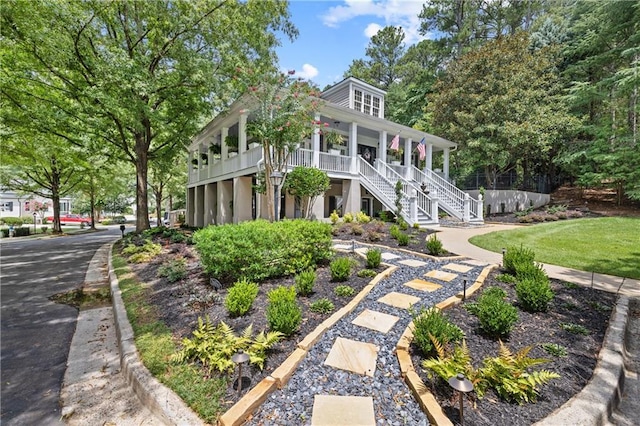 view of front facade with covered porch