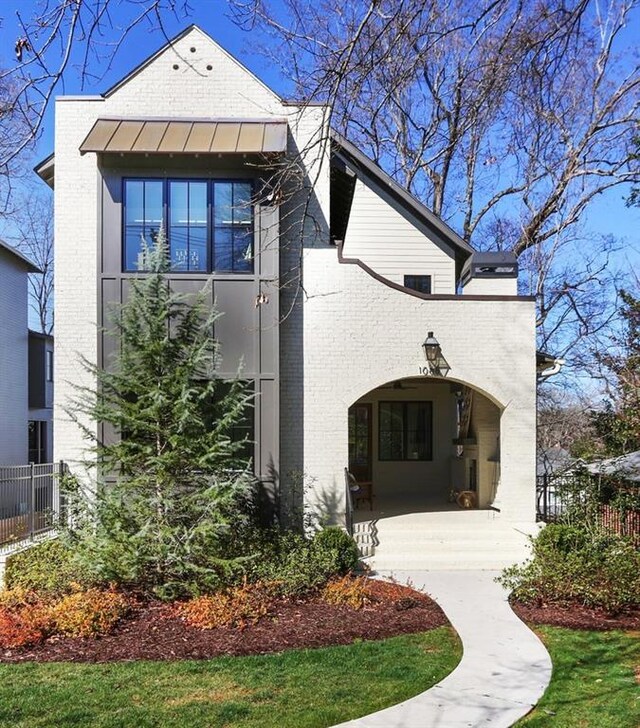 1068 Amsterdam Avenue Ne, Atlanta, GA 30306 - view of front facade featuring a patio