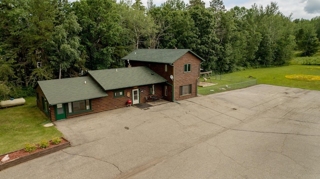 view of front of house with a front yard