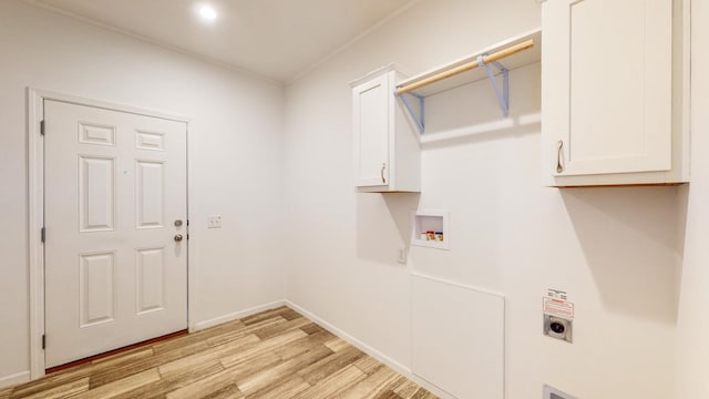 3611 85th St NW Unit 242, Oronoco Twp, MN 55960 - laundry area featuring cabinet space, light wood-type flooring, electric dryer hookup, washer hookup, and baseboards
