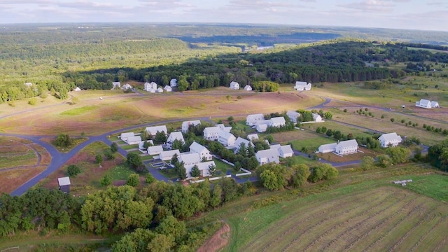 birds eye view of property featuring a rural view