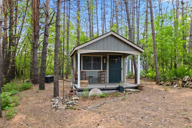 view of outdoor structure