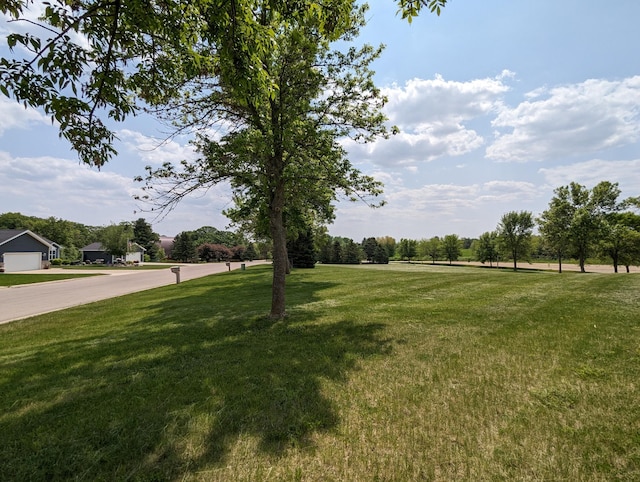 Listing photo 3 for 2801 Campus Dr, Albert Lea MN 56007