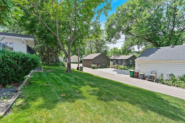 Listing photo 2 for 3429 Zenith Ave N, Robbinsdale MN 55422