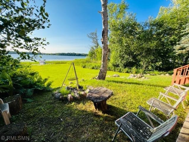 view of yard with a water view