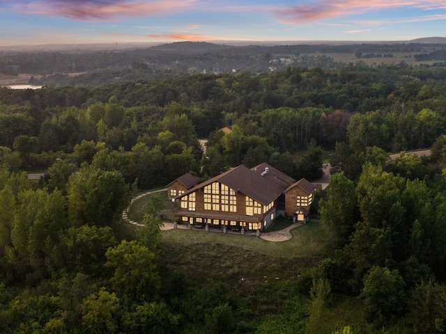 view of aerial view at dusk