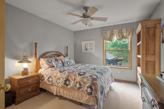 11770 N Meadow Curv, Lindstrom, MN 55045 - bedroom with light carpet, baseboards, and a ceiling fan