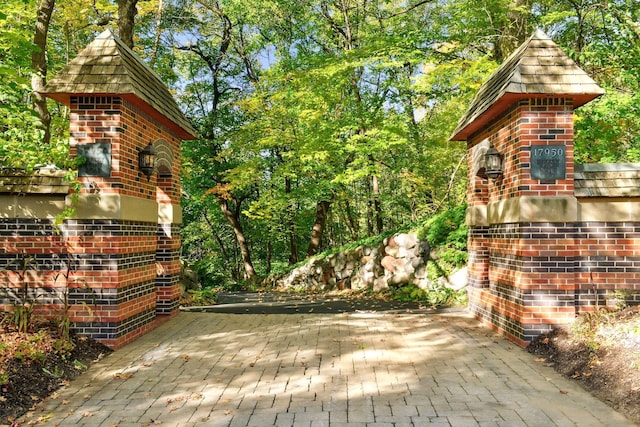 17950 Breezy Point Rd, Woodland, MN 55391 - wooden deck with a patio