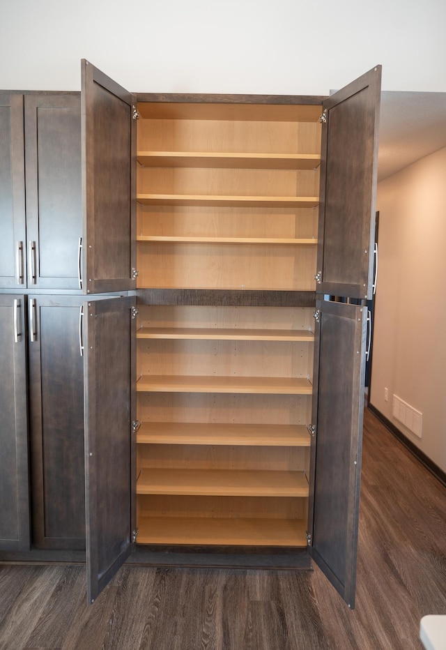 2214 Red Bird Ln, Fairmont, MN 56031 - view of closet