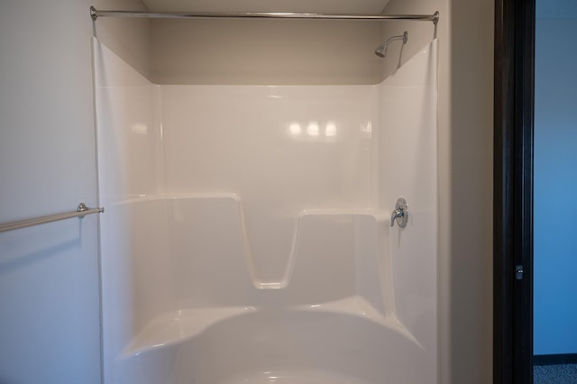 2214 Red Bird Ln, Fairmont, MN 56031 - bathroom featuring a shower