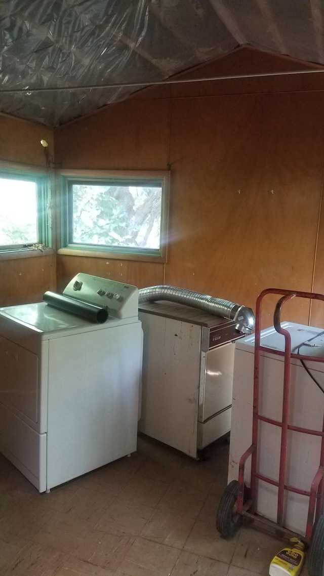 laundry room featuring washer and dryer