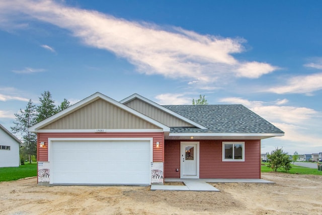 view of front facade with a garage