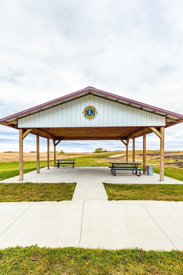 2516 Valley Vw, Hawley, MN 56549
