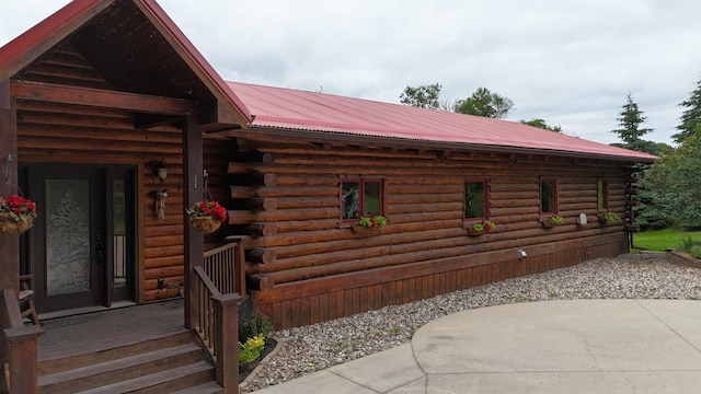 view of property exterior