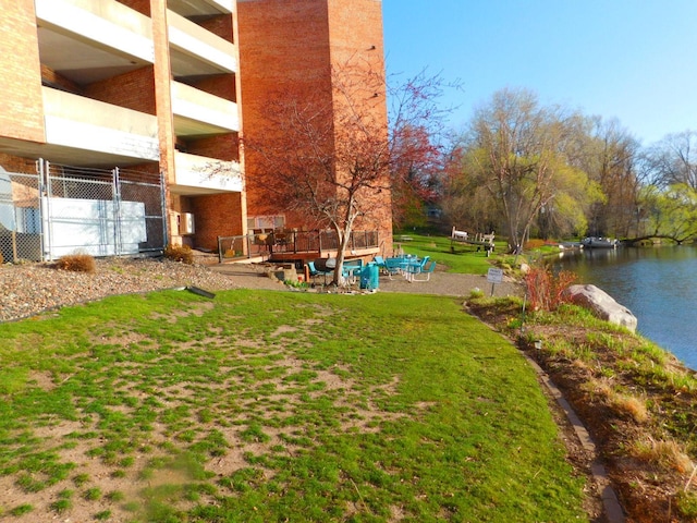 view of yard with a water view