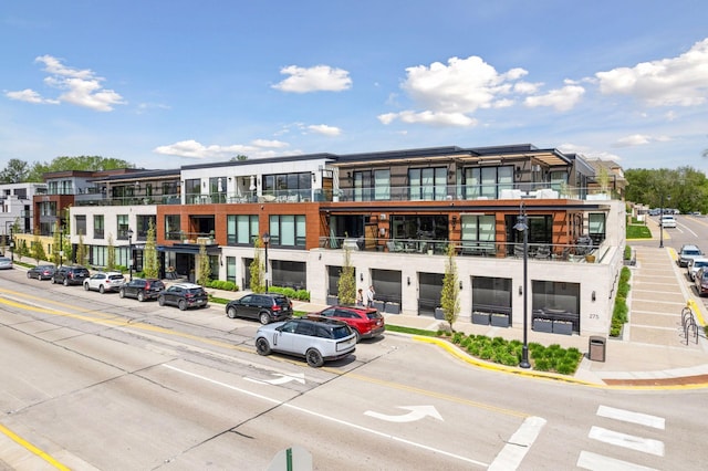 275 Lake St E Unit 103, Wayzata, MN 55391 - photo 1
