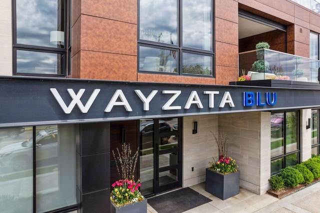 275 Lake St E Unit 103, Wayzata, MN 55391 - photo 4
