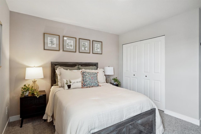 carpeted bedroom featuring a closet