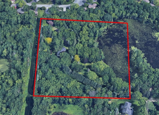 935 Lakewood Hills Rd, Eagan, MN 55123