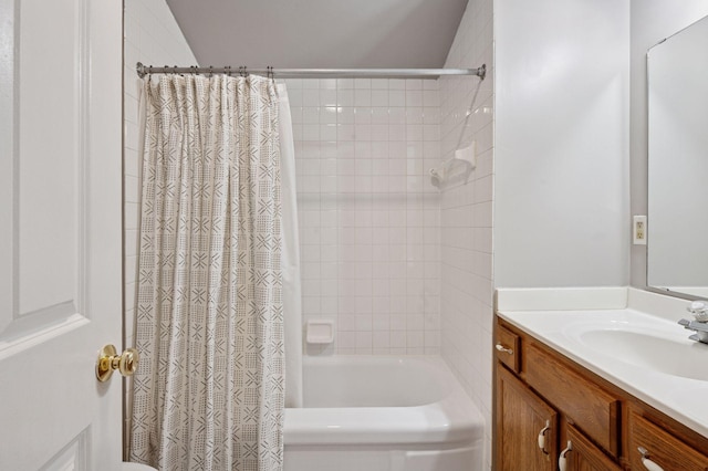 1503 Sheridan Ave N, Minneapolis, MN 55411 - full bath with vanity and shower / tub combo