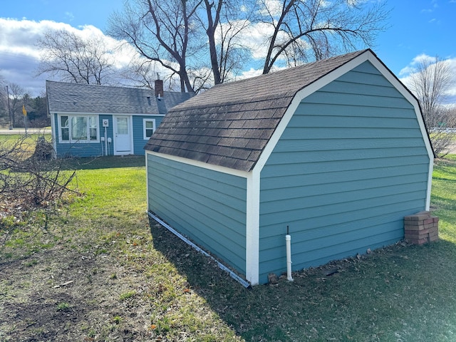 view of outdoor structure with an outdoor structure