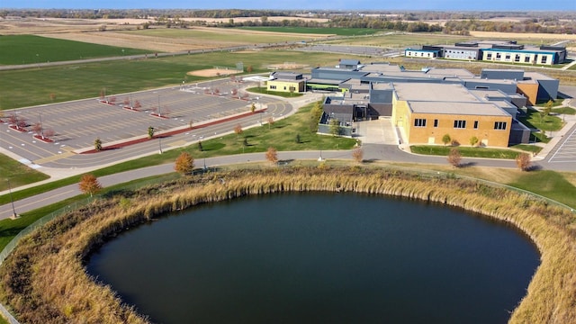 bird's eye view featuring a rural view and a water view