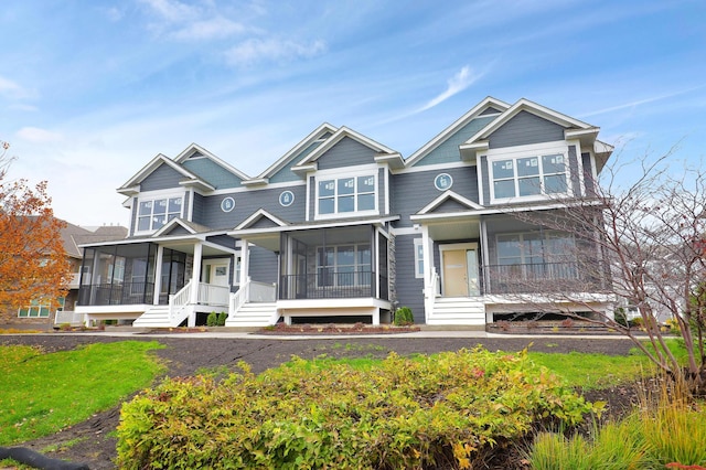 view of front of house with a porch