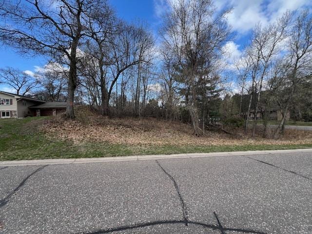 3115 Laurel St S, Cambridge, MN 55008 - photo 2