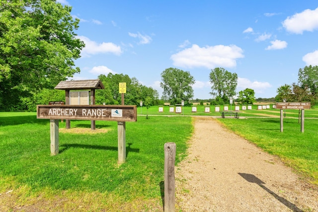 3706 90th St, Bloomington, MN 55431 - surrounding community featuring a yard