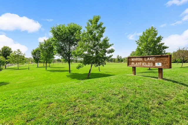 3706 90th St, Bloomington, MN 55431 - surrounding community featuring a lawn