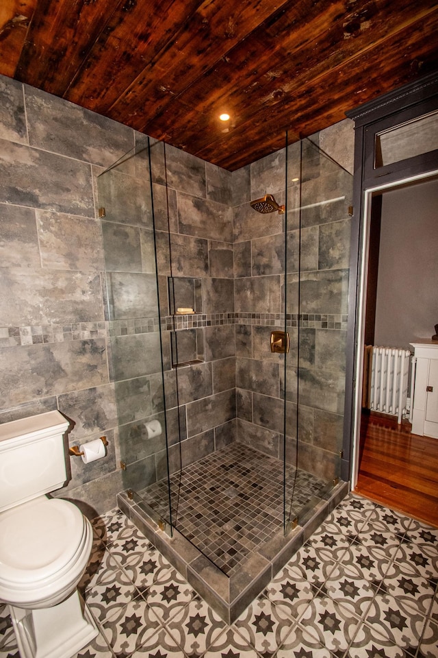 bathroom with a shower with shower door, wooden ceiling, toilet, and hardwood / wood-style floors