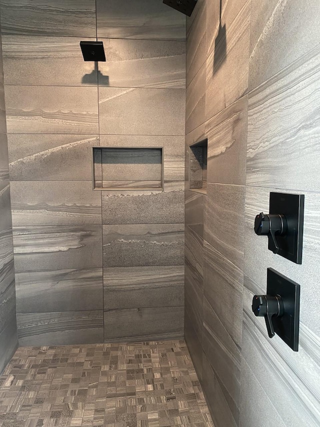 bathroom featuring a shower