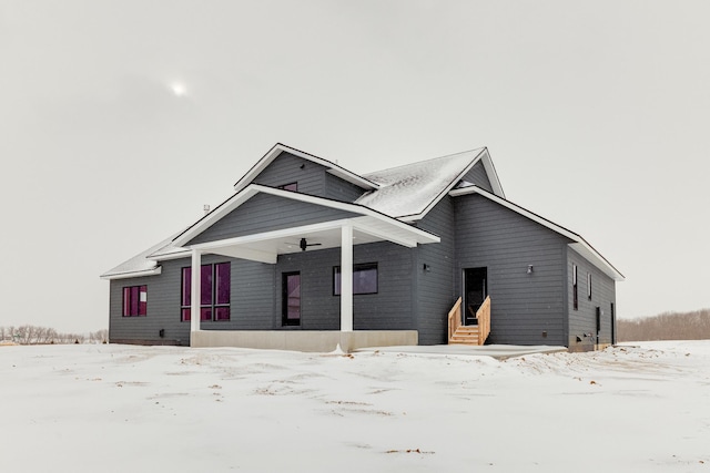 view of front of house featuring entry steps