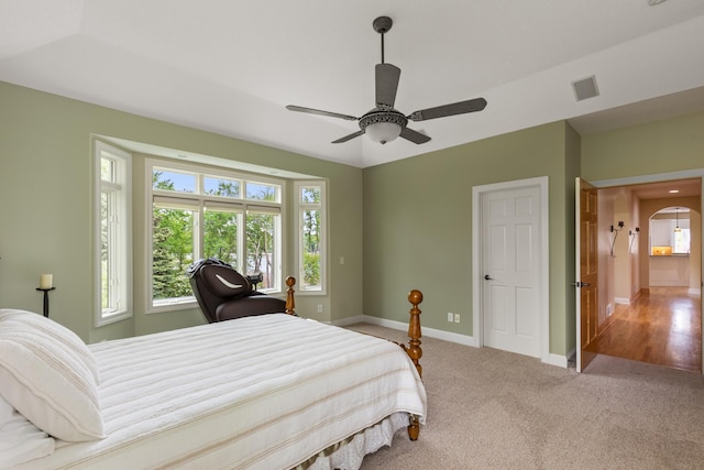 bedroom featuring carpet floors and ceiling fan