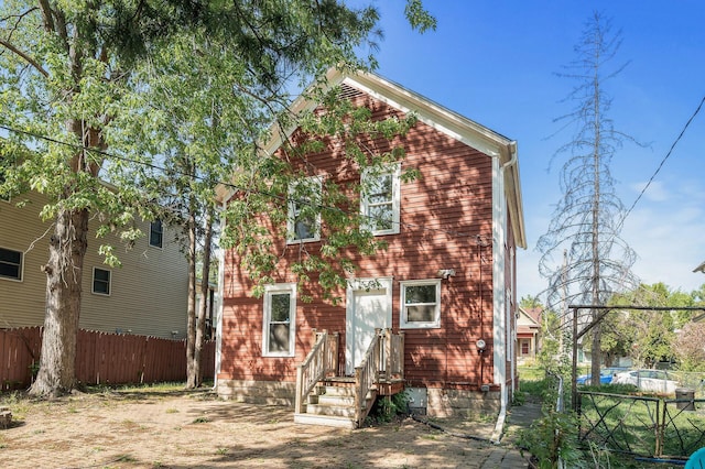 2806 Aldrich Ave N, Minneapolis, MN 55411 - back of house with fence and entry steps