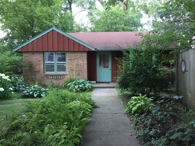 view of front of home