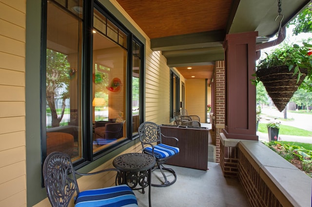 view of patio / terrace featuring covered porch