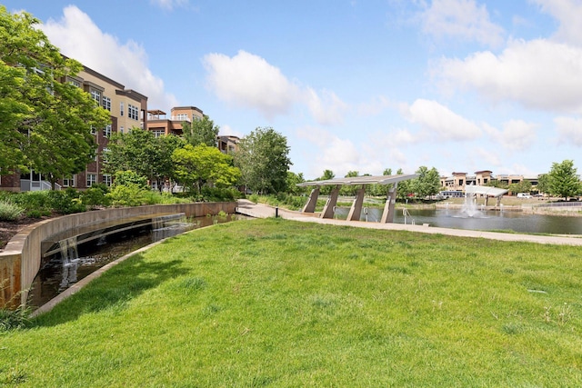 view of yard featuring a water view