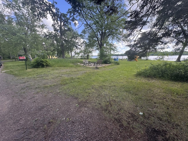 Listing photo 3 for 24549 Clam Lake Dr, Siren WI 54872