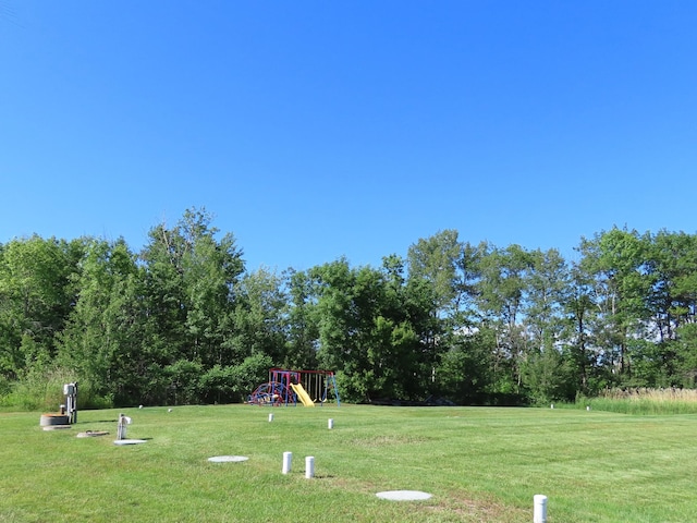 view of yard featuring a playground