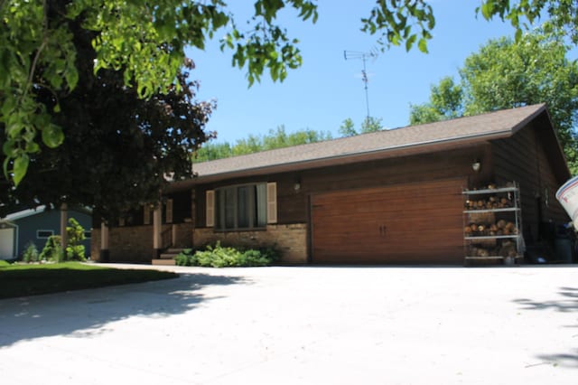 view of front of house featuring a garage