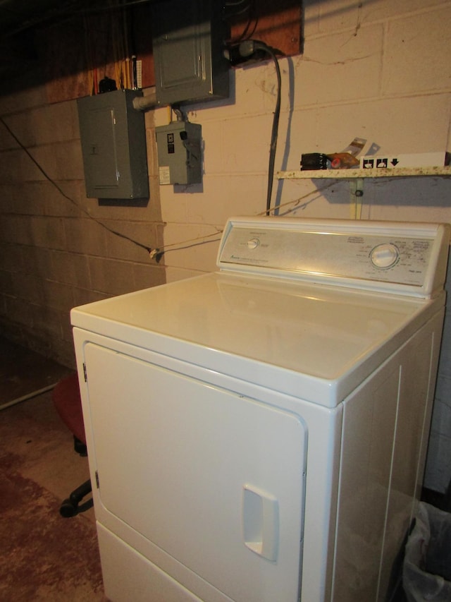 washroom with washer / clothes dryer and electric panel