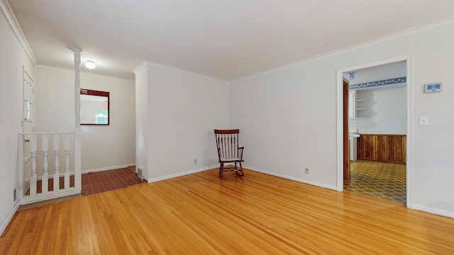 4200 Overlook Dr, Bloomington, MN 55437 - empty room featuring light wood-type flooring and ornamental molding