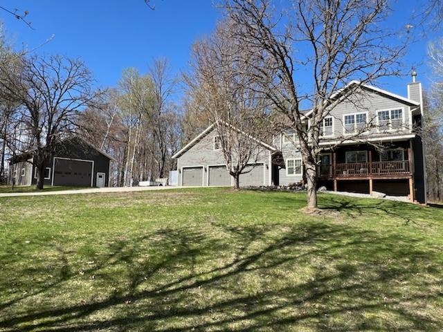 view of yard with a garage