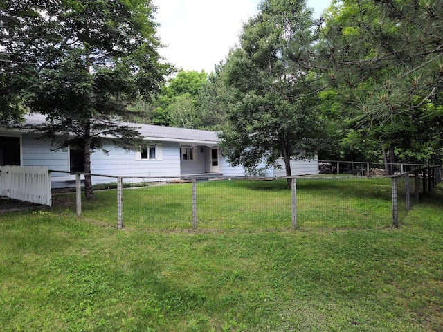 20761 Moose Point Rd, Grand Rapids, MN 55744 - view of yard with fence private yard