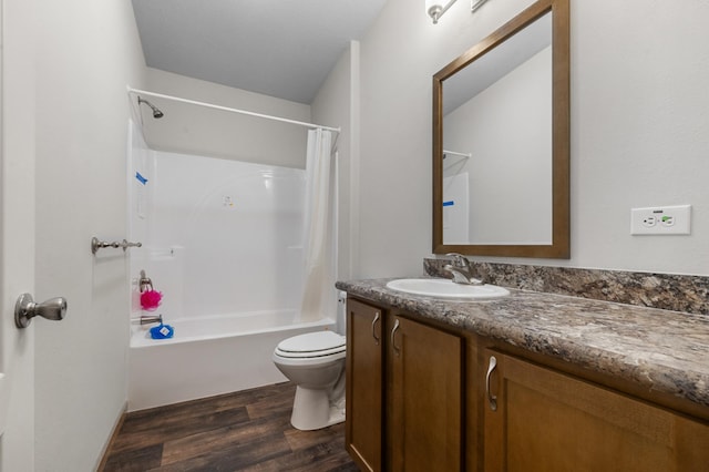 bathroom featuring wood finished floors, vanity, toilet, and shower / tub combo with curtain