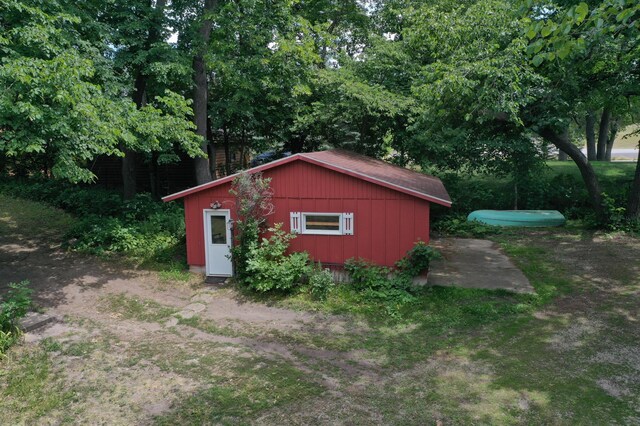 view of outbuilding