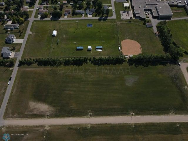 204 5th St NW, Ulen, MN 56585 - photo 2