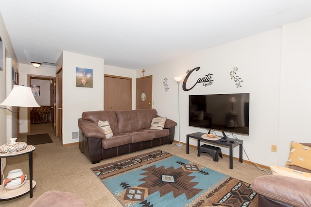 living room with carpet