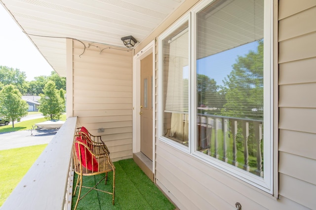 1600 Roundhouse Cir, Shakopee, MN 55379 - view of balcony